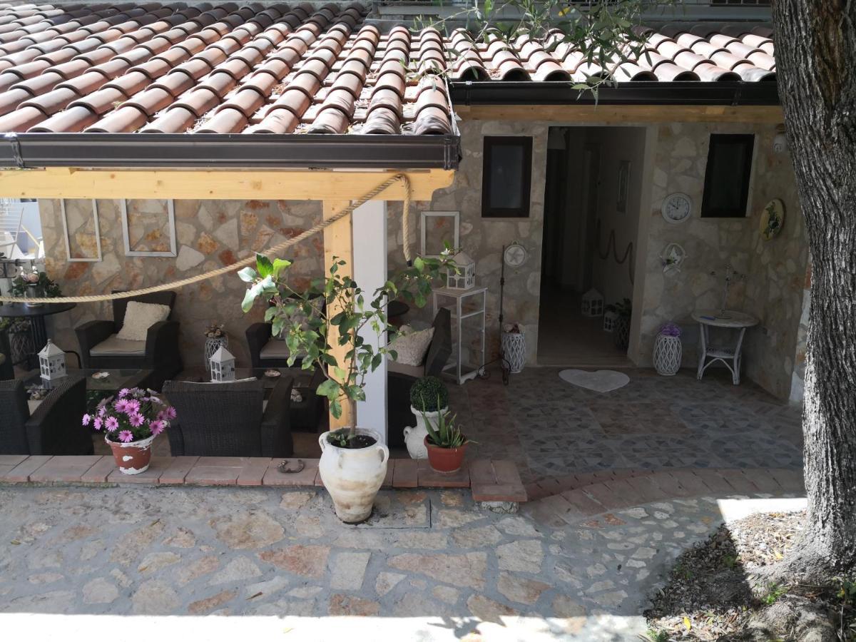 B&B L'Ulivo Marina di Camerota Bagian luar foto