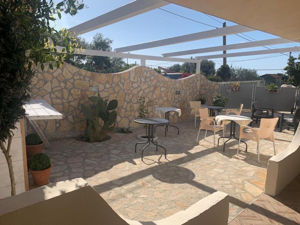 B&B L'Ulivo Marina di Camerota Bagian luar foto